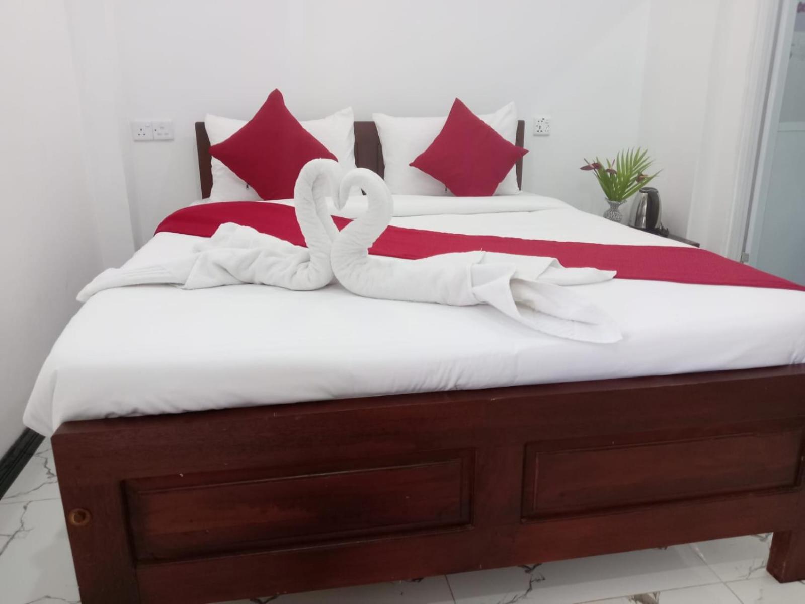 Nine Arch Corner Apartment Ella Luaran gambar